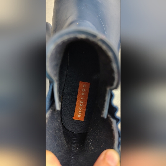 Rocket Dog Rainbow Chelsea Rain Boots Women's Size 10 Navy Blue Rubber Round Toe - Picture 7 of 8